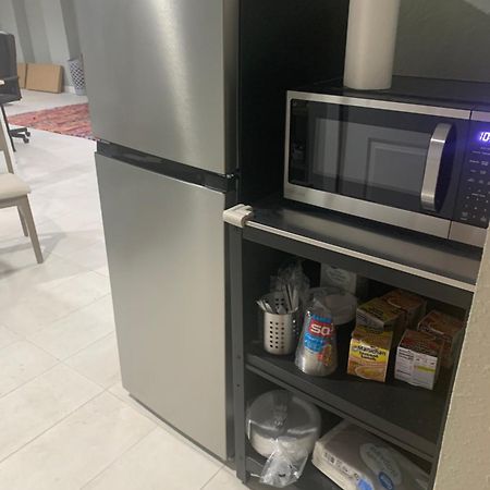 Stylish Basement Studio In Central El Paso - Very Spacious 외부 사진