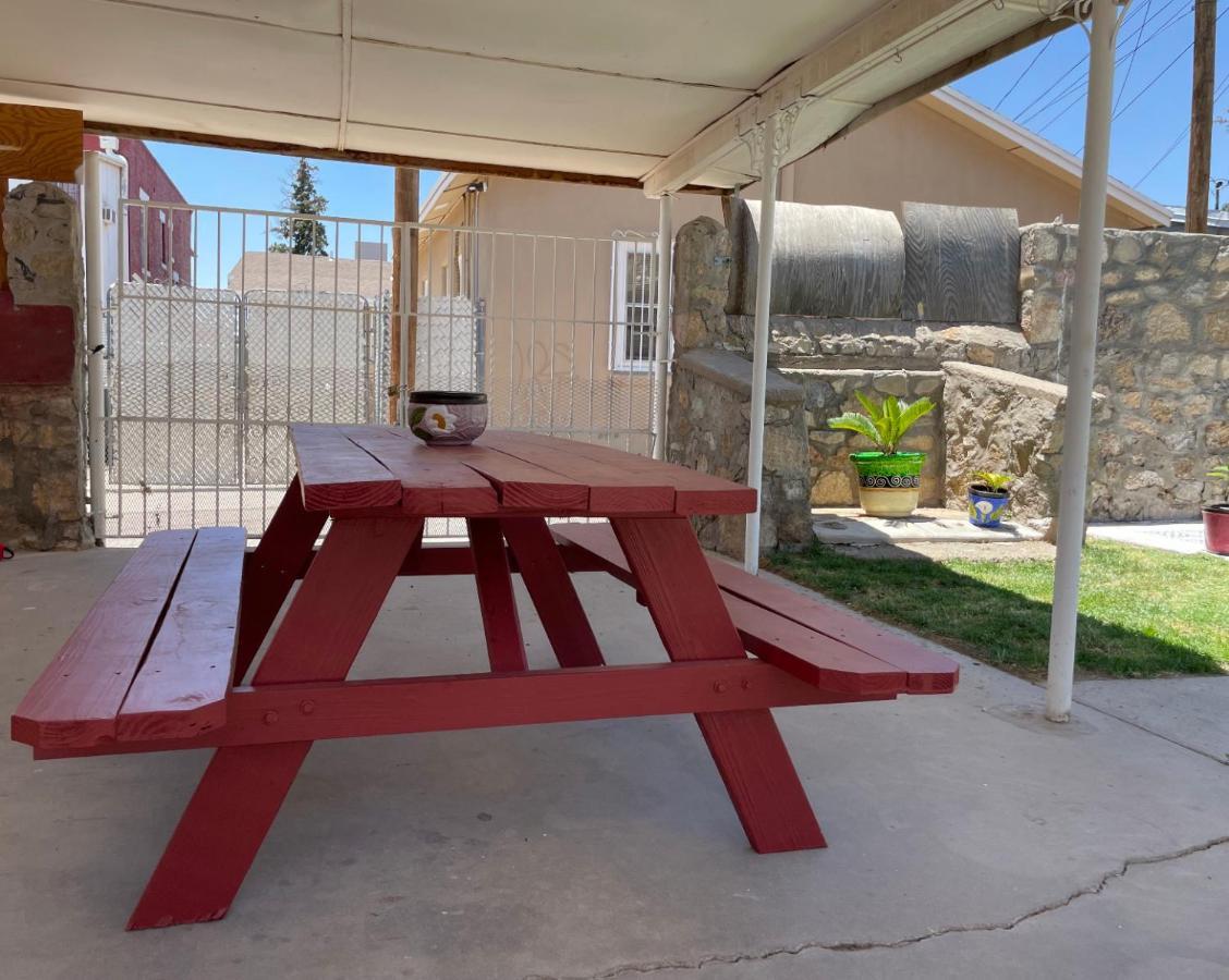 Stylish Basement Studio In Central El Paso - Very Spacious 외부 사진